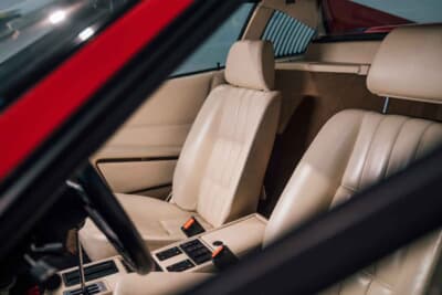 6万3250ドル（邦貨換算約1000万円）で落札されたフェラーリ「328GTS」（C）Courtesy of RM Sotheby's