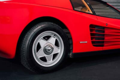 21万8500ドル(邦貨換算約約3233万円)で落札されたフェラーリ「テスタロッサ」C)Courtesy of RM Sotheby's