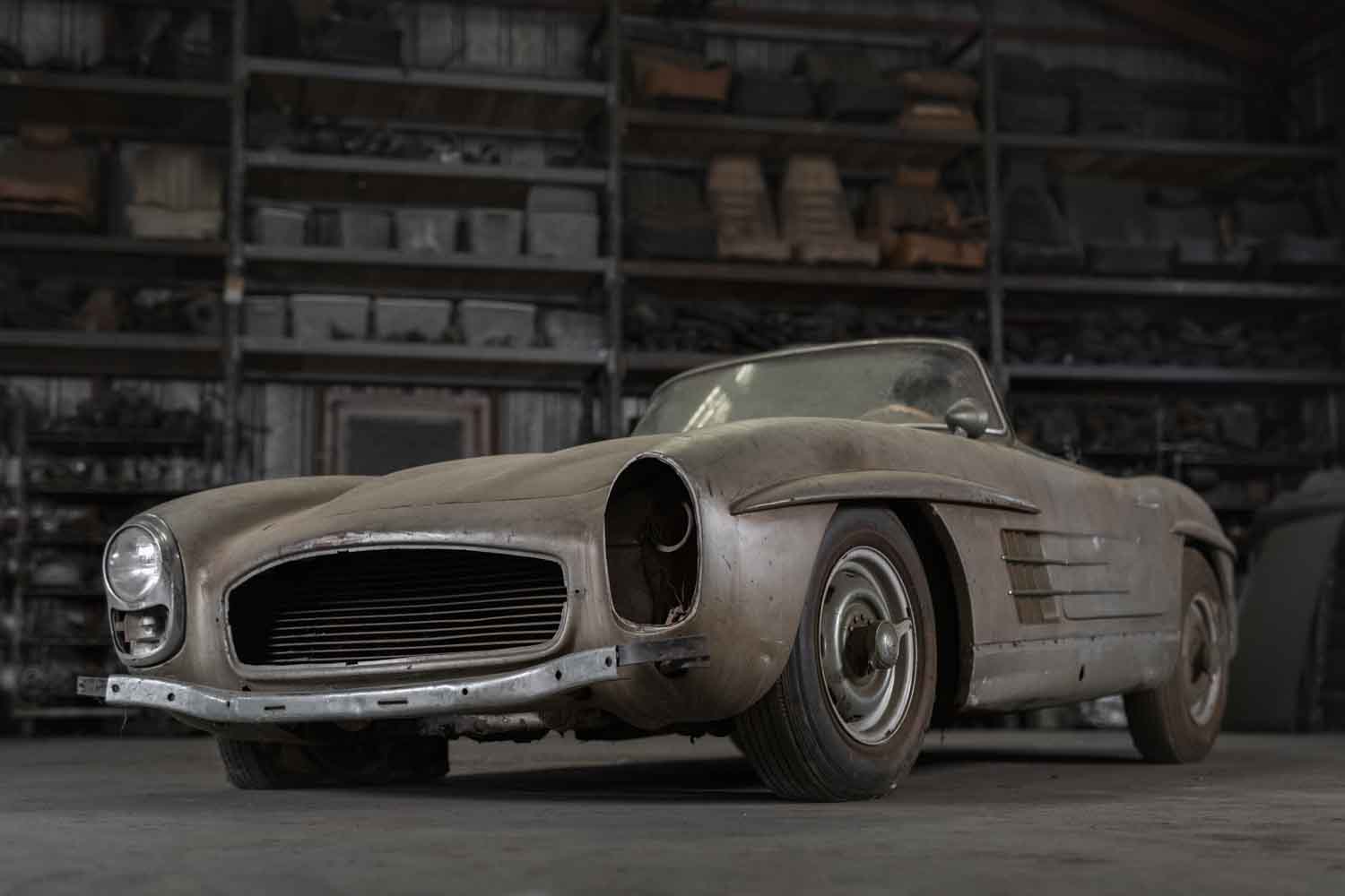 オンボロでも1億8000万円！ メルセデス・ベンツ「300SLロードスター