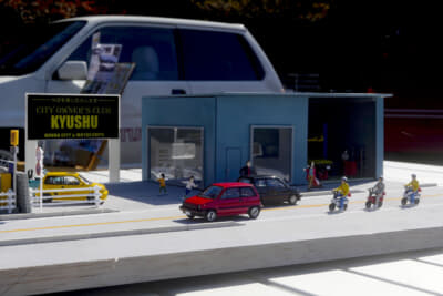 実車だけではなく、このようなミニチュア展示も含めて、「ネオクラホンダファンミーティング」を楽しんでいた