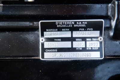 6万9000ユーロ(邦貨換算約1110万円)で落札されたポルシェ「968クラブスポーツ」(C)Courtesy of RM Sotheby's