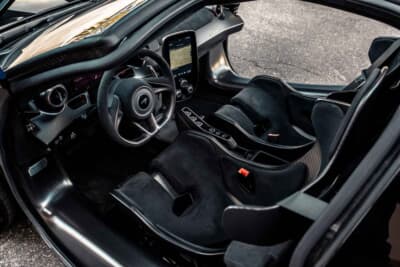 107万7500ドル(邦貨換算約1億6700万円)で落札されたマクラーレン「セナ」(C)Courtesy of RM Sotheby's