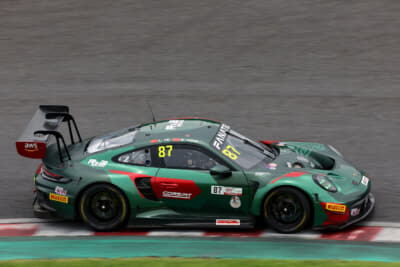 87号車 R&B Racing