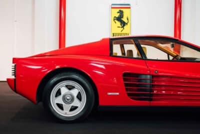 21万8500ドル(邦貨換算約約3233万円)で落札されたフェラーリ「テスタロッサ」C)Courtesy of RM Sotheby's