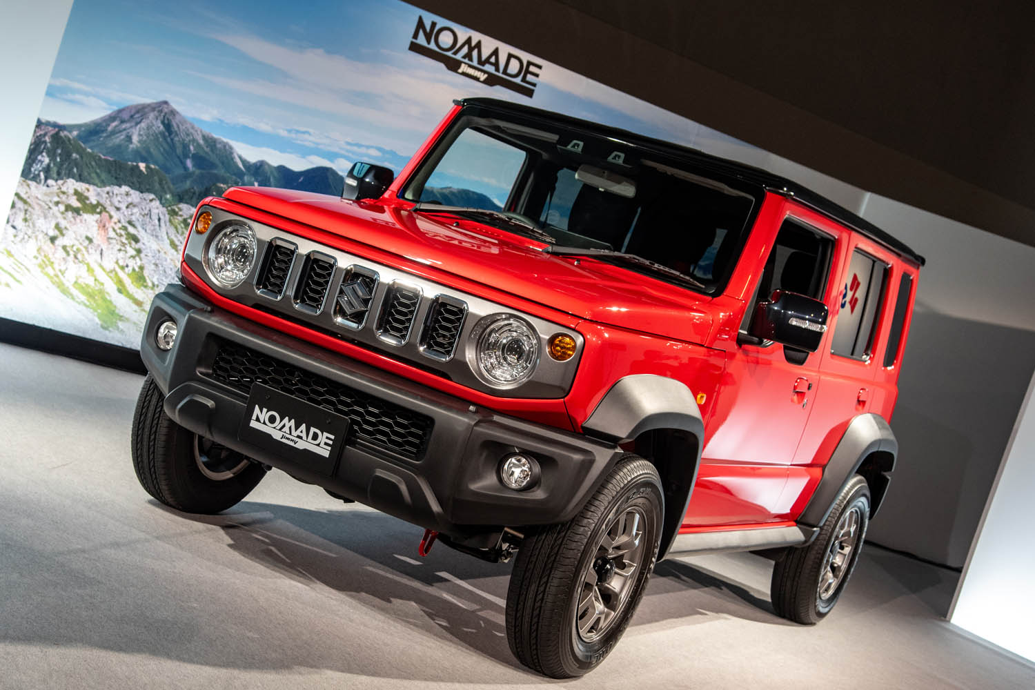 ex02_AMW_250130_Suzuki_Jimny_N