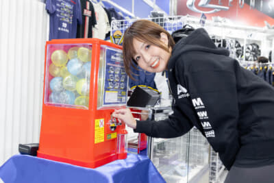 ガチャガチャは1回500円