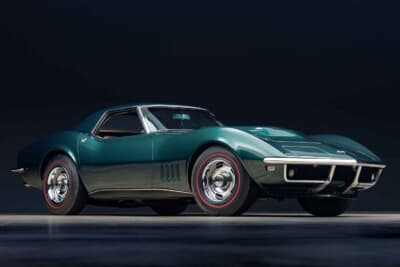 33万ドル（邦貨換算約5000万円）で落札されたシボレー「コルベット・スティングレイL88」（C）Courtesy of RM Sotheby's