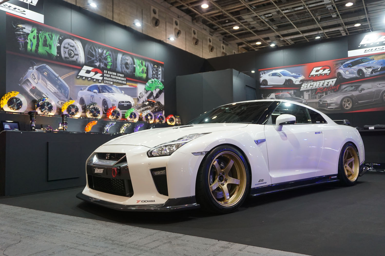 スクリーンのR35