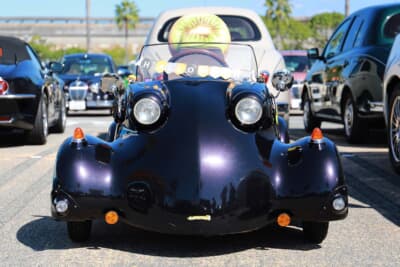 光岡 K-2：メッサーシュミット KR200のような、可愛らしい漫画的スタイルが特徴