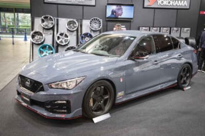 日産 スカイラインNISMO：ADVAN Sport V107を装着していた