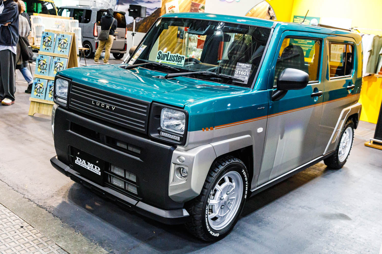 ダイハツ「タフト」やトヨタ「シエンタ」がレトロ顔に一変！「DAMD」の