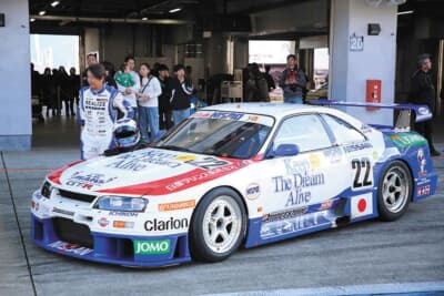 ル・マン24時間レースに挑戦したR33GT-RもRAYS製ホイールを履く