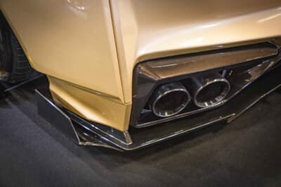 R35 GT-R MY24 EDITION WIDEBODY：エアロパーツの形状を１年かけて見直し、すべて保安基準をクリアするカタチで出展した