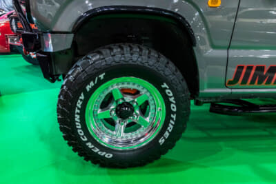 K-BREAK アイアン ジムニー:視覚効果で車高は高く見えるが、じつはこれで車高はノーマル