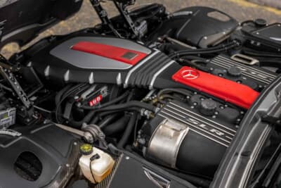 「71万5000ドル（邦貨換算約1億1153万円）で落札されたメルセデス・ベンツ「SLRマクラーレン・エディション」（C）Bonhams」