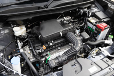 スズキ フロンクス：1.5Lの直4マイルドハイブリッドは、FFで最高出力101ps、4WDは99psというスペック