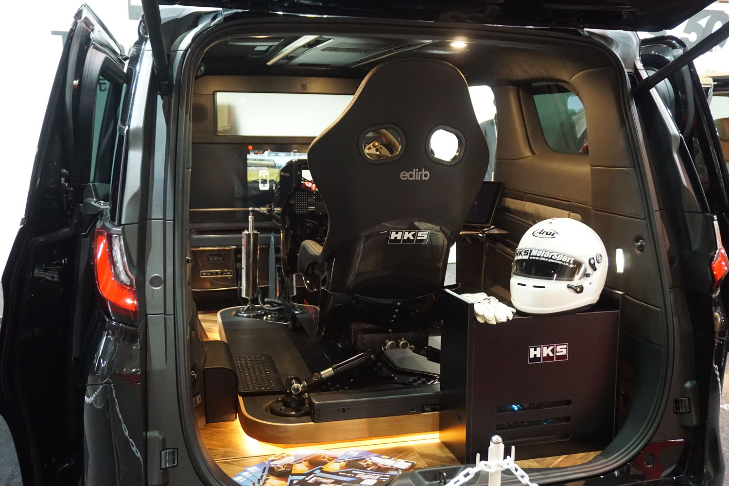 トラクサスレポ　エンジン エンジンカーから電動カー変換仕様 トラクサスレポ エンジン エンジンカーから電動カー変換仕様 I finally