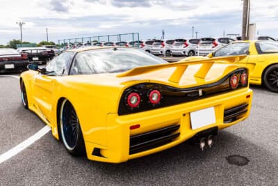 ホンダ NSX：ノーマルのボディラインはルーフ部分しか残っていないという