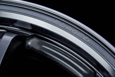 レイズ ボルクレーシング CE28NプラスSL：軽さを徹底追求し、CE28N-plusからさらなる軽量化を実現したCE28N-plus SL