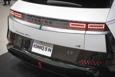 ヒョンデ アイオニック 5N DKエディション：テールにも「DK Edition」のロゴ
