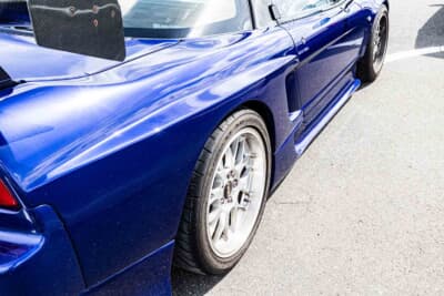 ホンダ NSX：前後オーバーフェンダーはマルガヒルズ製