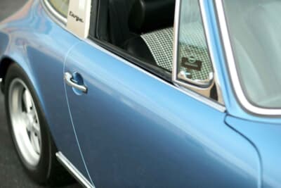 18万～20万ドル（邦貨換算約2808万～3120万円）で現在も販売中のポルシェ「911T タルガ」（C）Bonhams