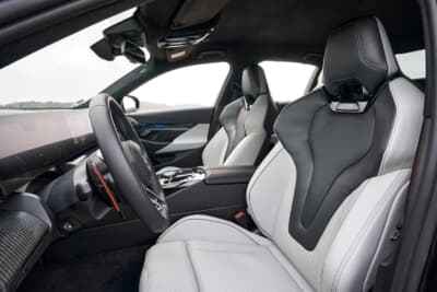 BMW M5：Mモデル専用のマルチ・ファンクション・シートを標準装備