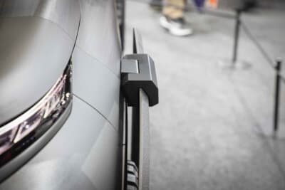 三菱 アウトランダーPHEV ナイト シーカー コンセプト:専用のフェンダープロテクター