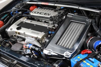 いすゞ 3代目 ジェミニ イルムシャーR：エンジンは4XC1型直4 SOHC 12バルブで、排気量は1471cc