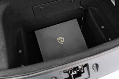 15万～18万ドル（邦貨換算約2340～2808万円）で現在も販売中のランボルギーニ「ガヤルドLP560-4」C）Bonhams