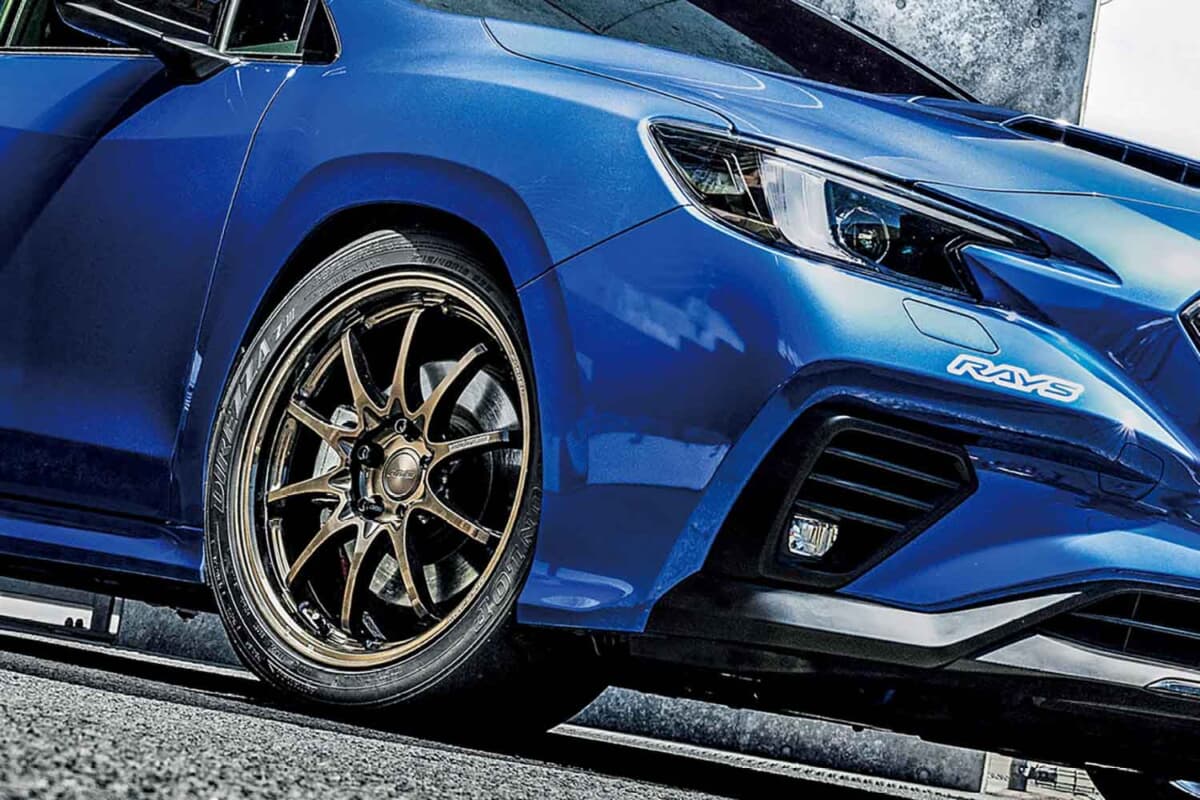 さらに軽くなった！ ボルクレーシング「CE28Nプラス」が