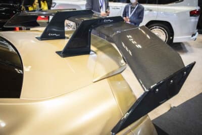 R35 GT-R MY24 EDITION WIDEBODY：ウイングはカーボン製