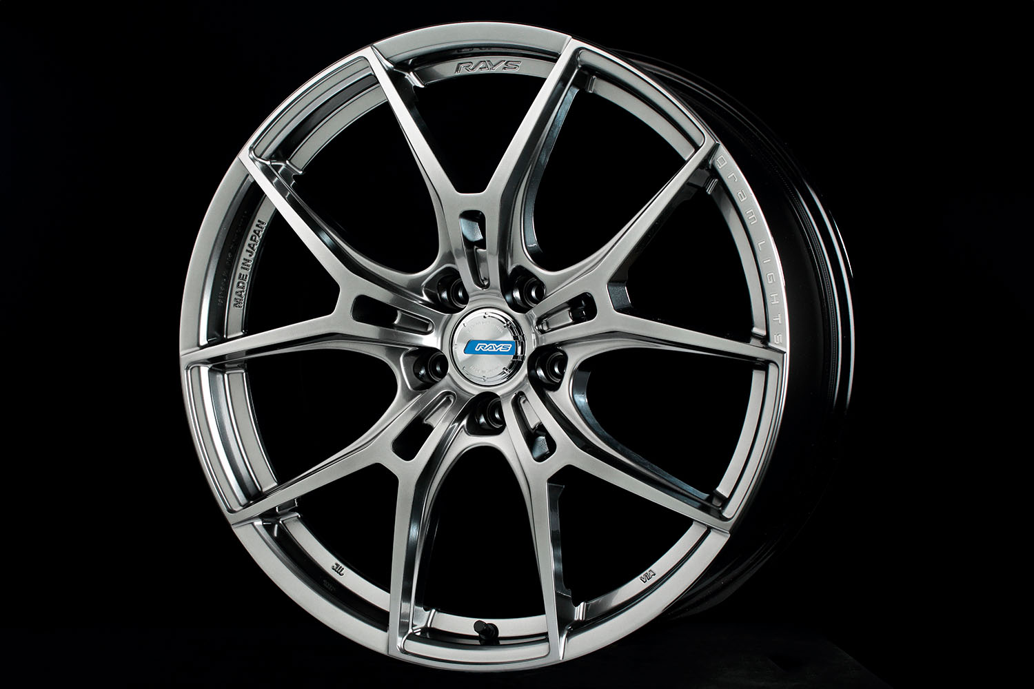 クラッシュセット レイス サーキット派必見！ 性能だけじゃないグラムライツ「57FXZリミテッド