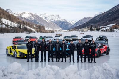 ランボルギーニ・アカデミア・ネーヴェの参加者ははスクアドラ・コルセのドライバーたちの指導のもと、ランボルギーニの実力を最大限まで体感した