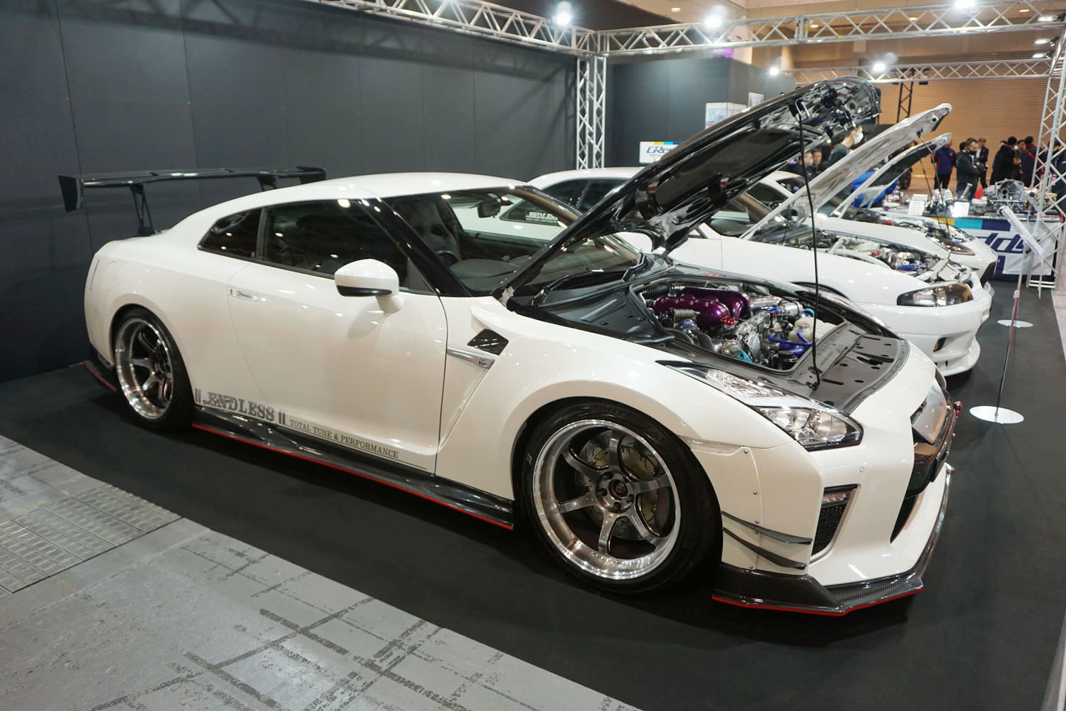 R35