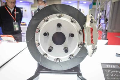 ウインマックスの、トヨタ GR86／スバル BRZ用のセパレートタイプの2POTレーシングキャリパー、SP2R