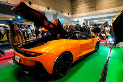 マクラーレン GT：ボディカラーはVentura Orange