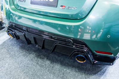 トヨタ GRヤリス:リアアンダーディフューザーを装着