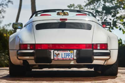 28万ドル（邦貨換算約4360万円）で落札されたポルシェ「911スピードスター ターボルック」（C）Courtesy of RM Sotheby's