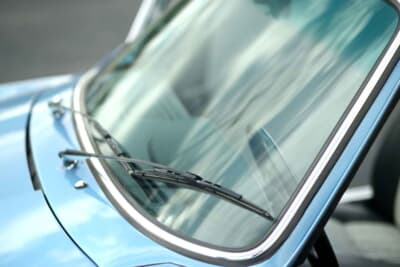 18万～20万ドル（邦貨換算約2808万～3120万円）で現在も販売中のポルシェ「911T タルガ」（C）Bonhams