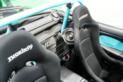 マツダ NB型 ロードスター:狭いスペースを有効に活用したオーディオのインストール術。N’s factoryの技術力が光る