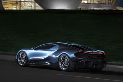 アゼルバイジャンに誕生したブガッティのショールームを祝してトゥールビヨンが登場した