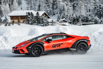 ランボルギーニ・アカデミア・ネーヴェはレーシングドライバーなどを育成するランボルギーニ・アカデミアが主催する雪上ドライビングのプログラム