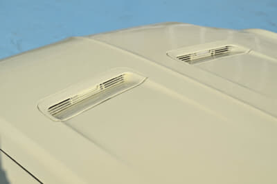 1968年式 フォード 初代 マスタング：ボンネットにはエアスクープが備わる