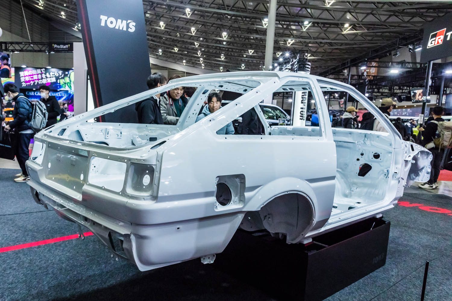 トヨタ「AE86」のレストアも「TOM'S」にかかれば異次元 トヨタ「AE86」のレストアも「TOM'S」にかかれば異次元