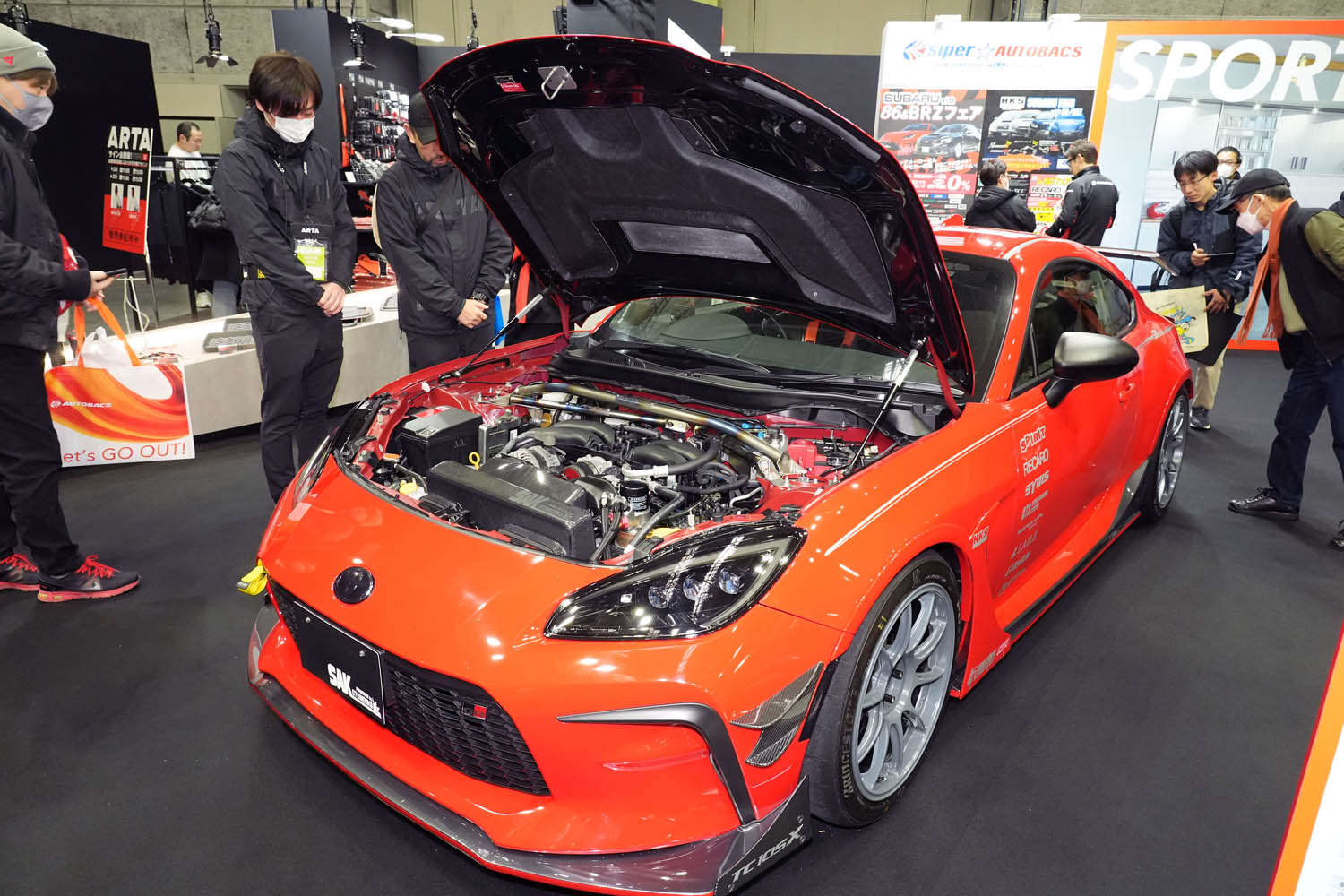 トヨタ「GRヤリス」や「GR86」などオートバックス入魂の4台は必見