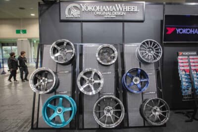 ブースにはホイールも展示された