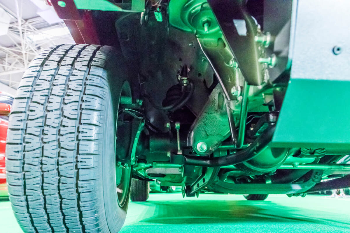 ジムニー　JA11 JB31 サムライ　コーナーレンズ　ローライダー Amazon.co.jp: ジムニー サムライ QMI フェンダートリム Samurai