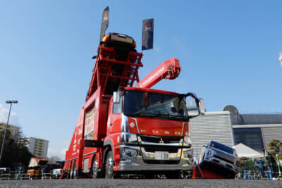 大阪オートメッセ2025の三菱自動車工業 4WD登坂キット 体感コーナー