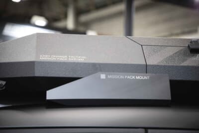 三菱 アウトランダーPHEV ナイト シーカー コンセプト:過酷な潜入ミッションに対応するべくギミックが詰め込まれていた